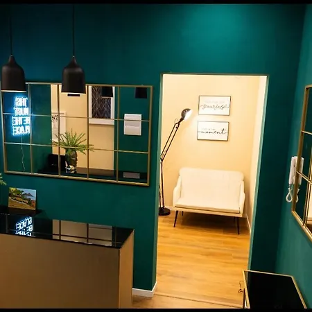 לינה וארוחת בוקר Encanto 4*