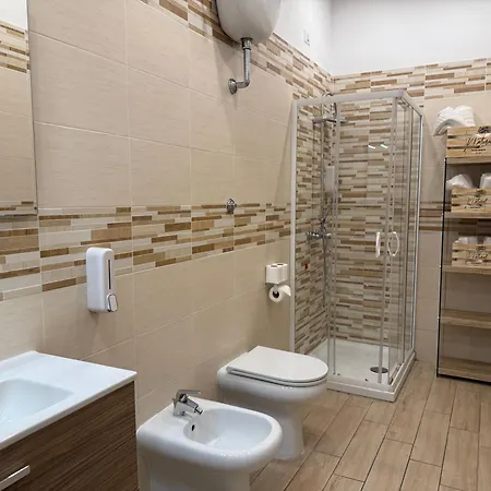 Encanto Bed and Breakfast Νάπολη
