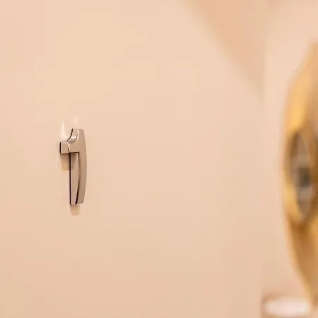 Encanto Bed & Breakfast 4*